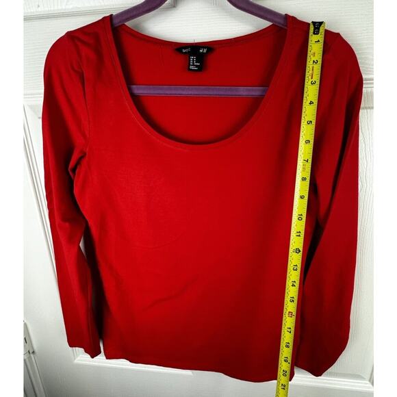 H&M Scooped Neck Top Long Sleeves Red M Casual Minimalist 50-08 - Picture 7 of 15